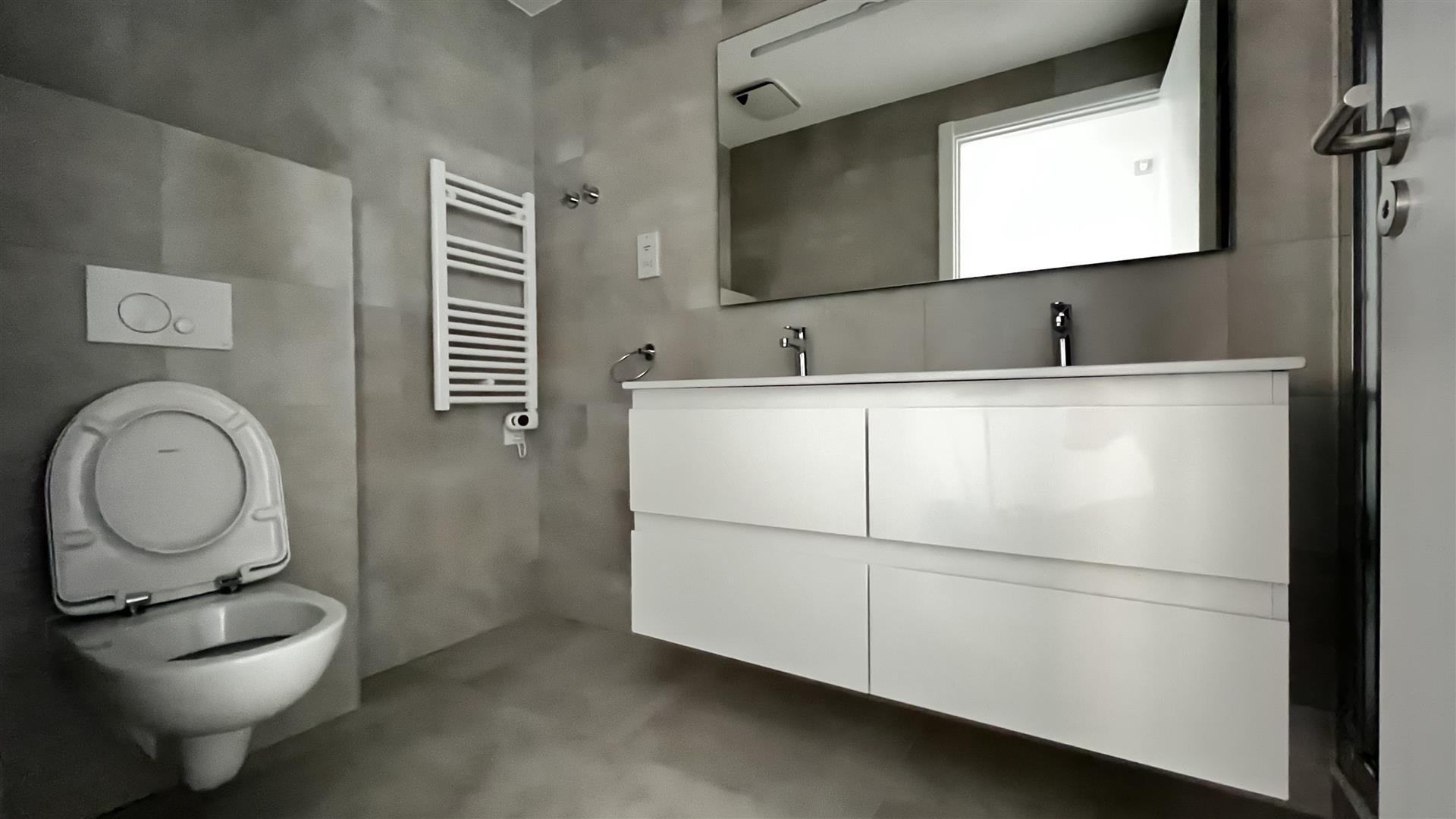 Image of Apartment - 1 Bedrooms - 1 Bathrooms for Rental in E1-Gibraltar, Image 4